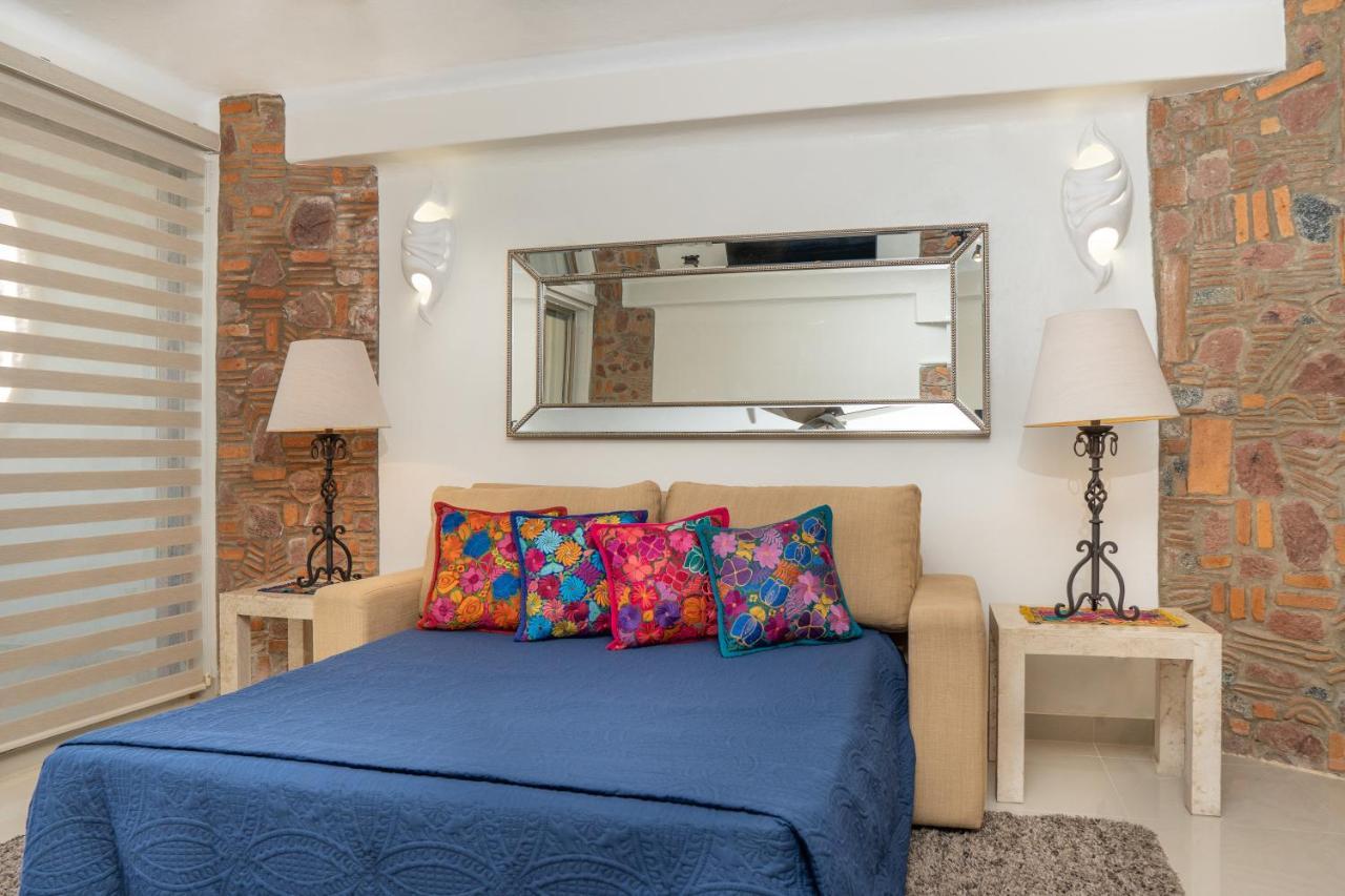 Ocean Front Condo With Pool Sleeps 6 Adults-Quinta Del Mar 203 Nuevo Vallarta Exterior photo