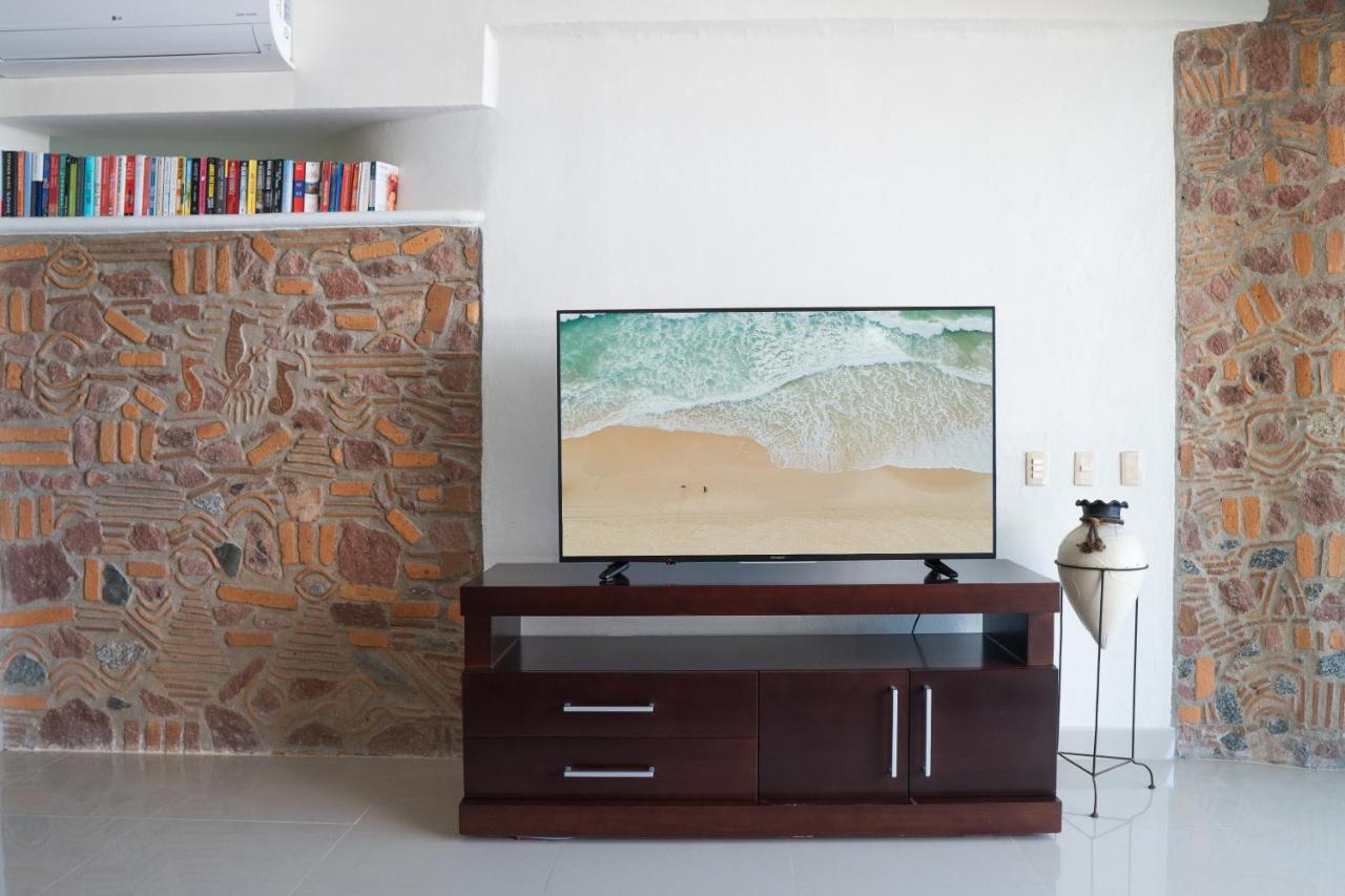 Ocean Front Condo With Pool Sleeps 6 Adults-Quinta Del Mar 203 Nuevo Vallarta Exterior photo