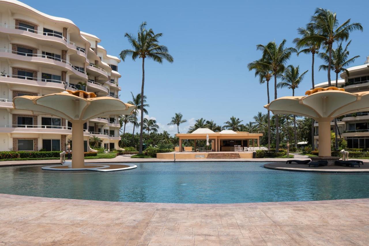 Ocean Front Condo With Pool Sleeps 6 Adults-Quinta Del Mar 203 Nuevo Vallarta Exterior photo
