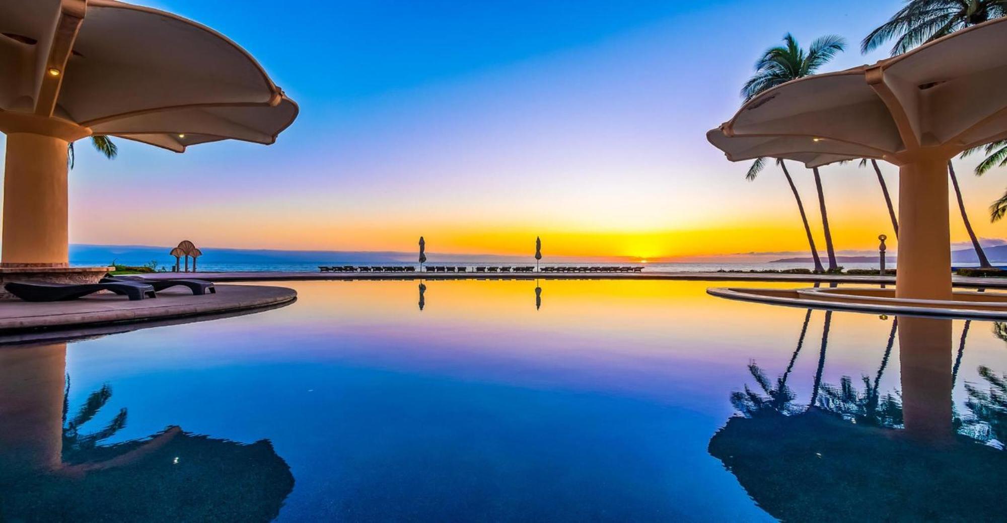 Ocean Front Condo With Pool Sleeps 6 Adults-Quinta Del Mar 203 Nuevo Vallarta Exterior photo